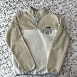 Patagonia Cream/White Fleece Pullover